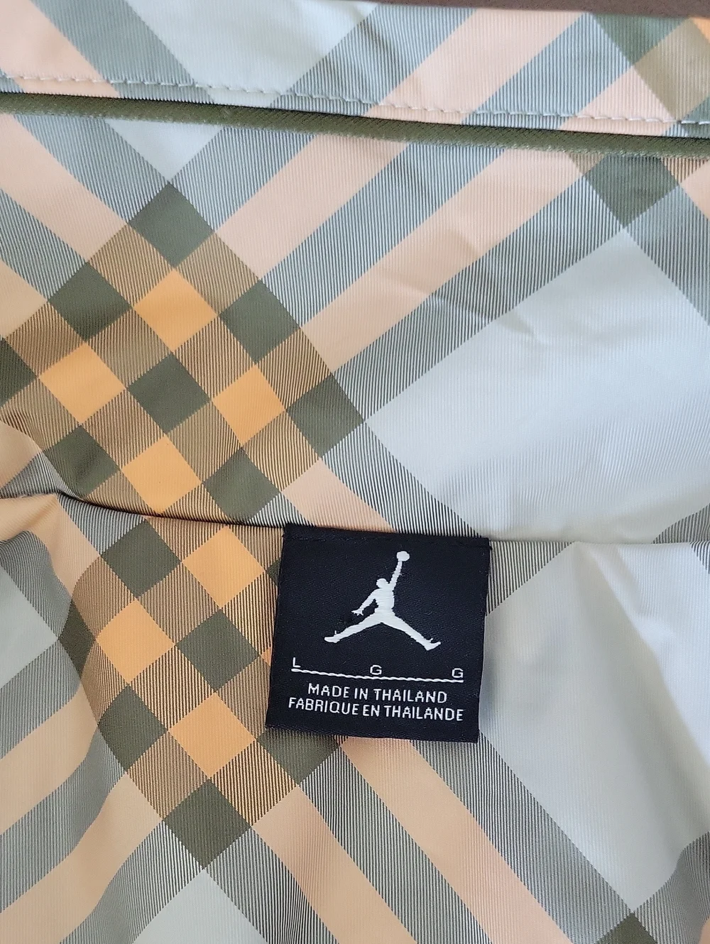 Nike Air Jordan Classic Cut Prowler Plaid Wind Break Jacket Size L
